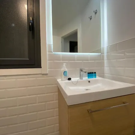 Διαμέρισμα Precioso Y Moderno Apartamento En *